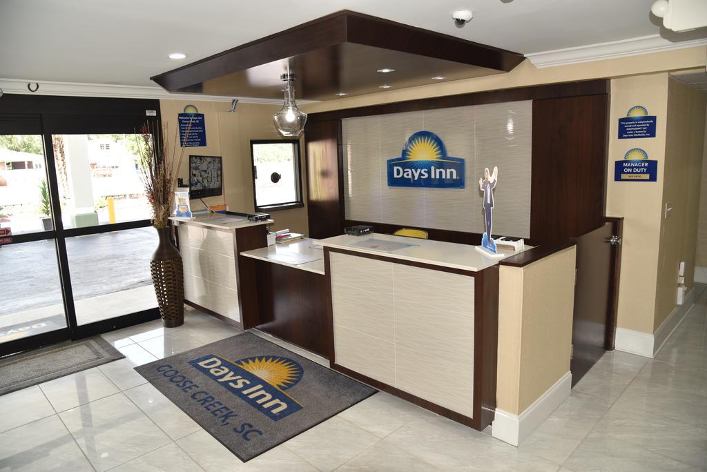 Days Inn By Wyndham Goose Creek North Charleston Dış mekan fotoğraf