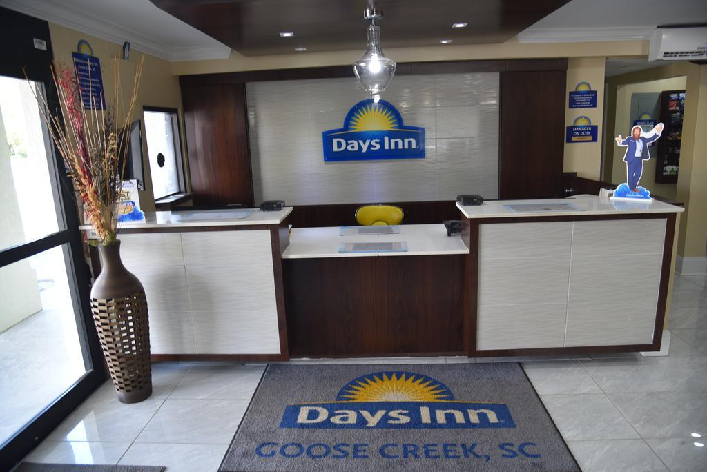 Days Inn By Wyndham Goose Creek North Charleston Dış mekan fotoğraf